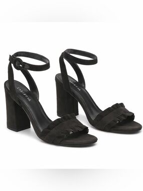 Indigo rd Sandie Sandal in Black NWT